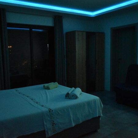 Apartments Toni Примоштен Экстерьер фото
