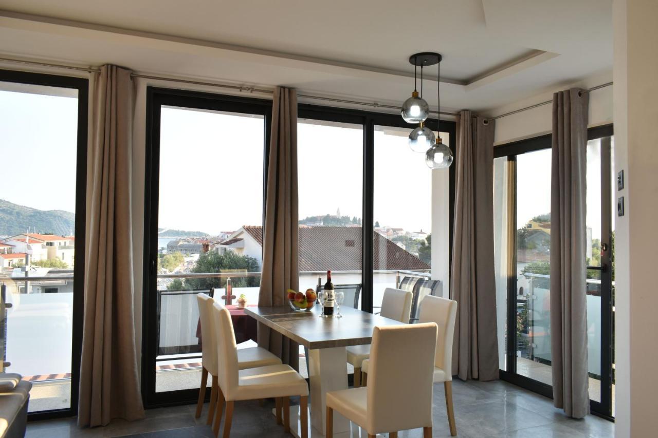 Apartments Toni Примоштен Экстерьер фото