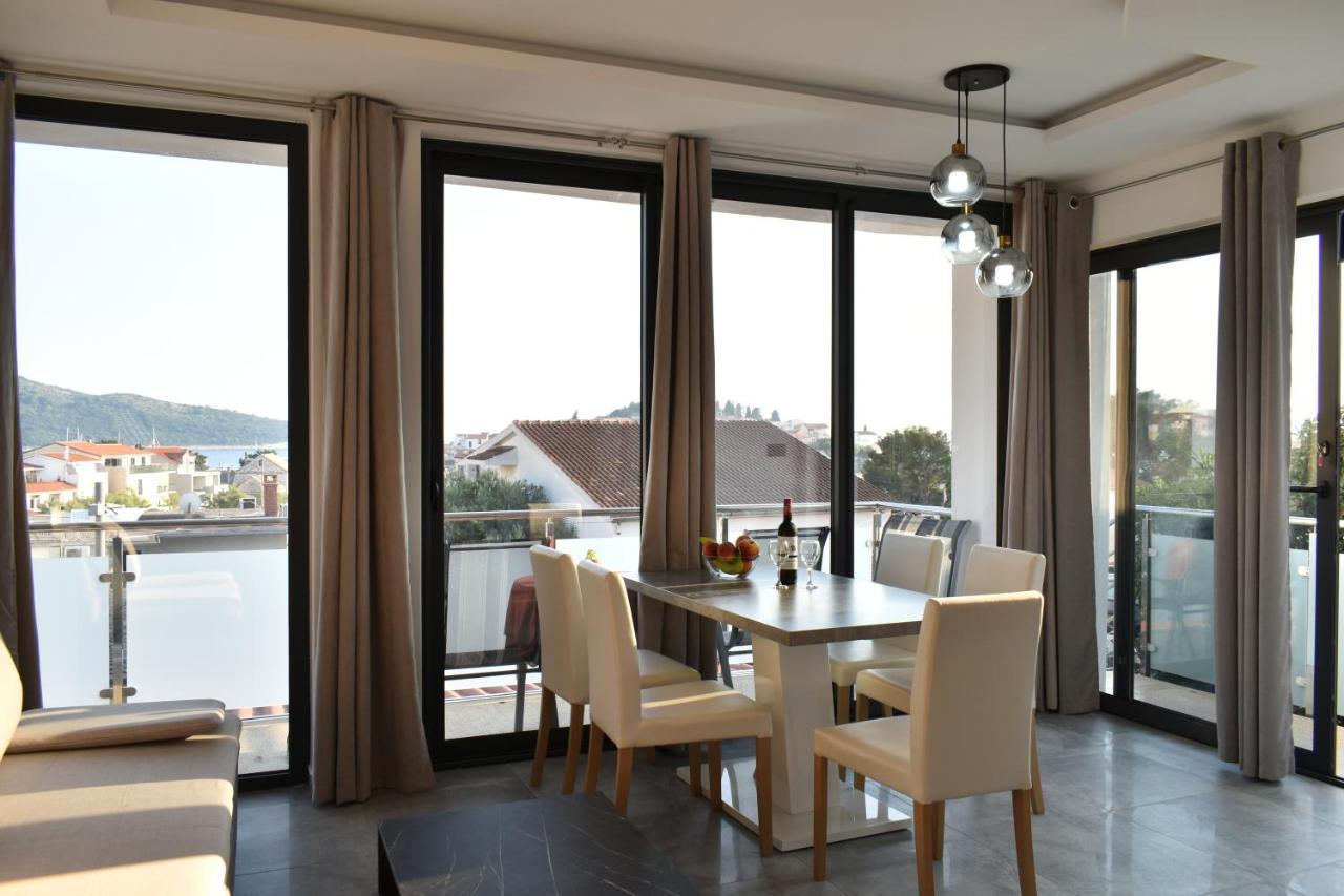 Apartments Toni Примоштен Экстерьер фото