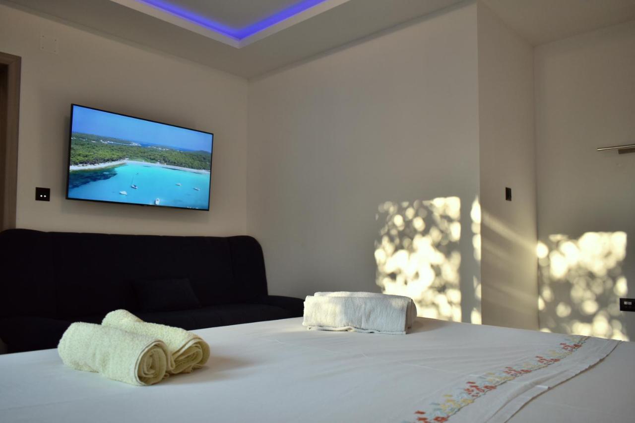 Apartments Toni Примоштен Экстерьер фото