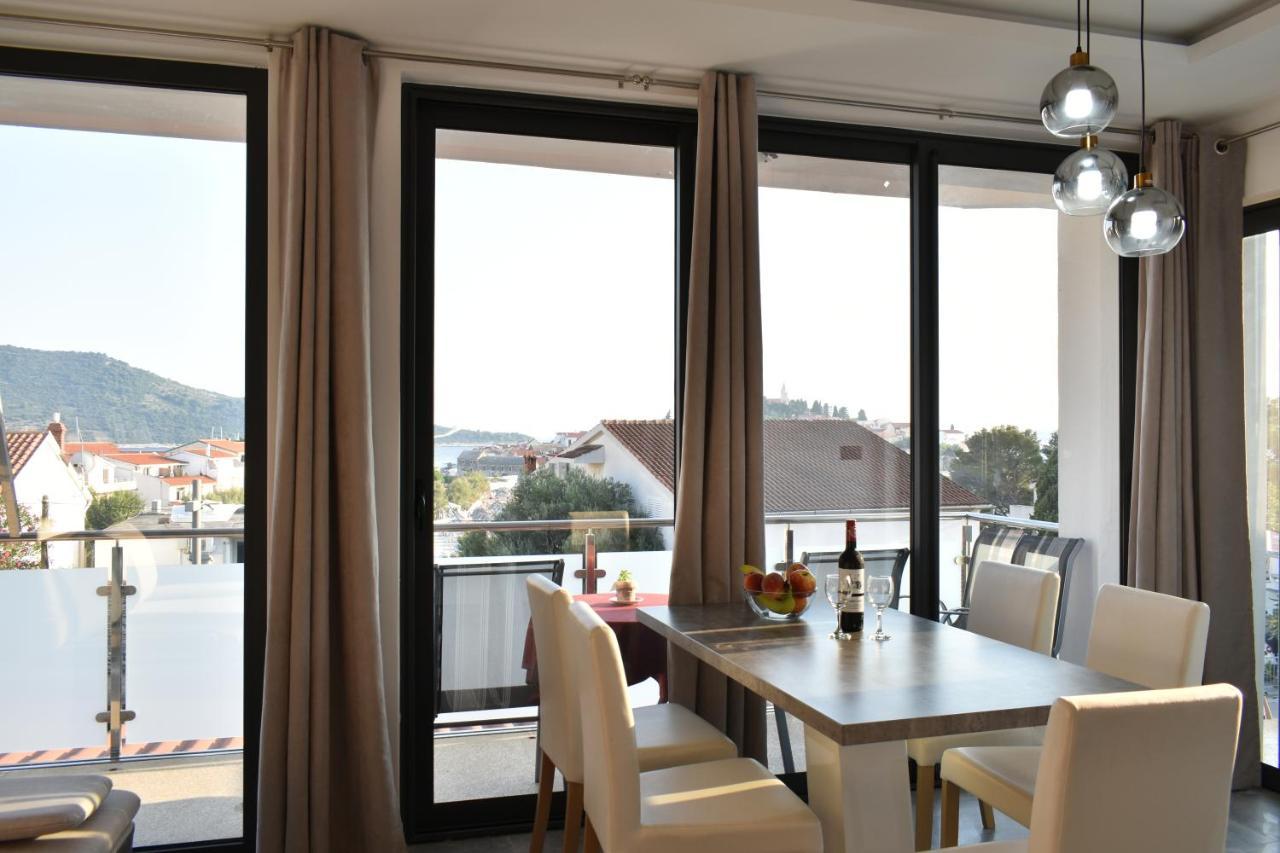 Apartments Toni Примоштен Экстерьер фото