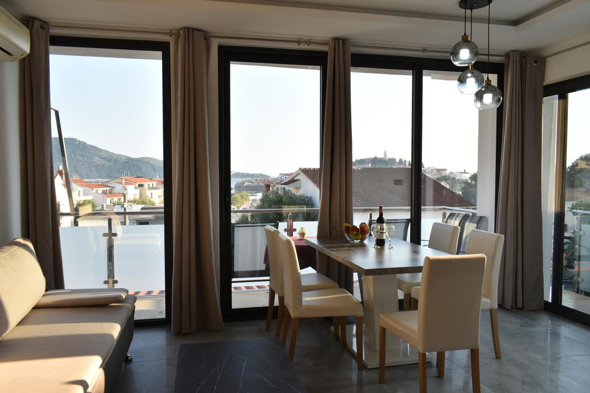 Apartments Toni Примоштен Экстерьер фото